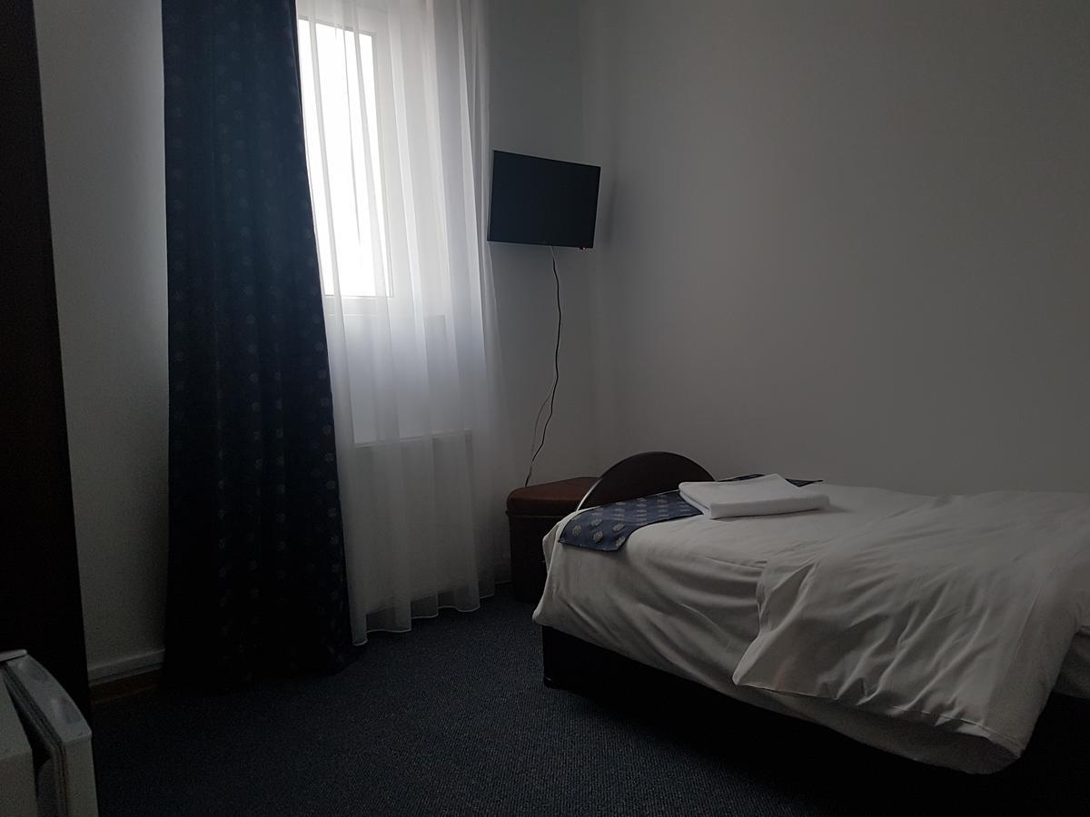 Pension Yasmine Timisoara Esterno foto